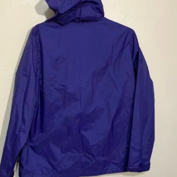 Cabela's women’s purple rain coat with storable hood 2XL - Picture 7 of 11